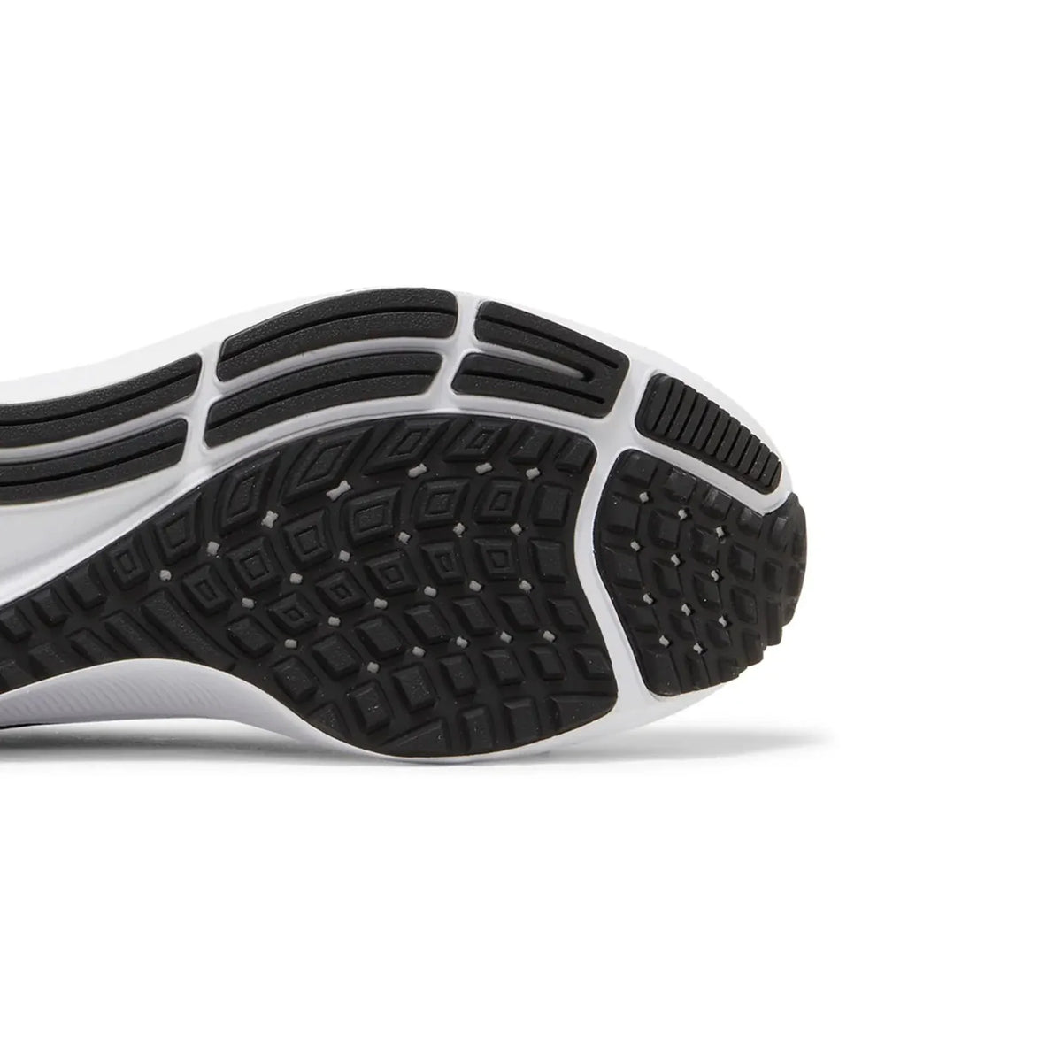 Air Zoom Pegasus 38 'Black White' (2021)