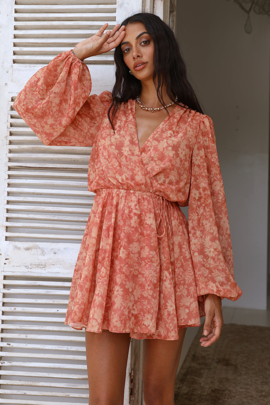 FINDERS KEEPERS Peppa Long Sleeve Dress Peach Harvest
