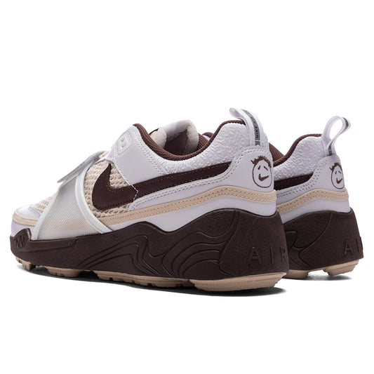 Travis Scott Zoom Field Jaxx - White/Light Chocolate/White